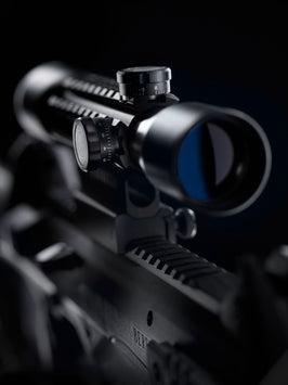 Beretta CX4 Storm XT CO2-Gewehr in schwarz Detailaufnahme Zielfernrohr